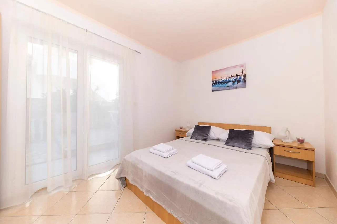 Apartments Seaside Bibinje Croatia