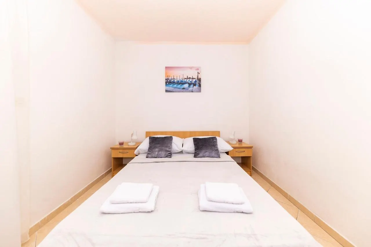 Apartments Seaside Bibinje