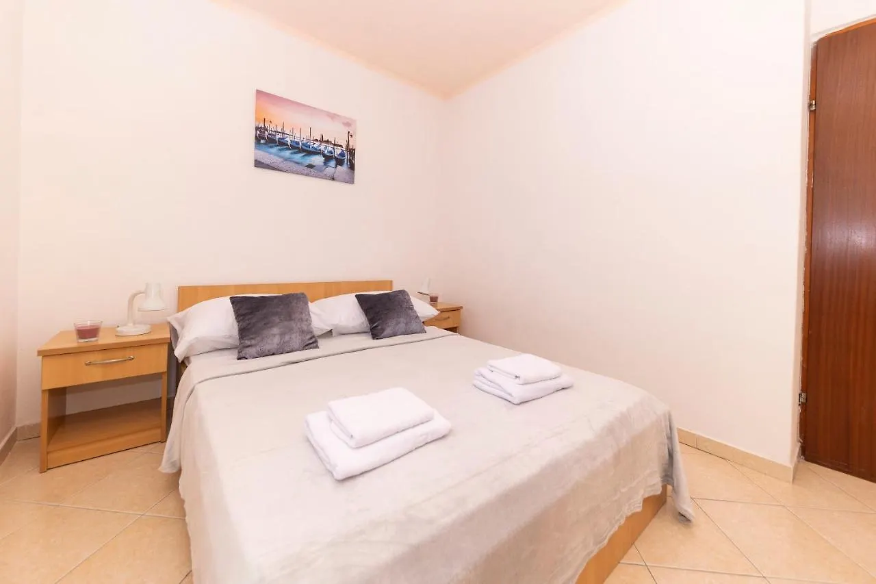 Apartments Seaside Bibinje Croatia